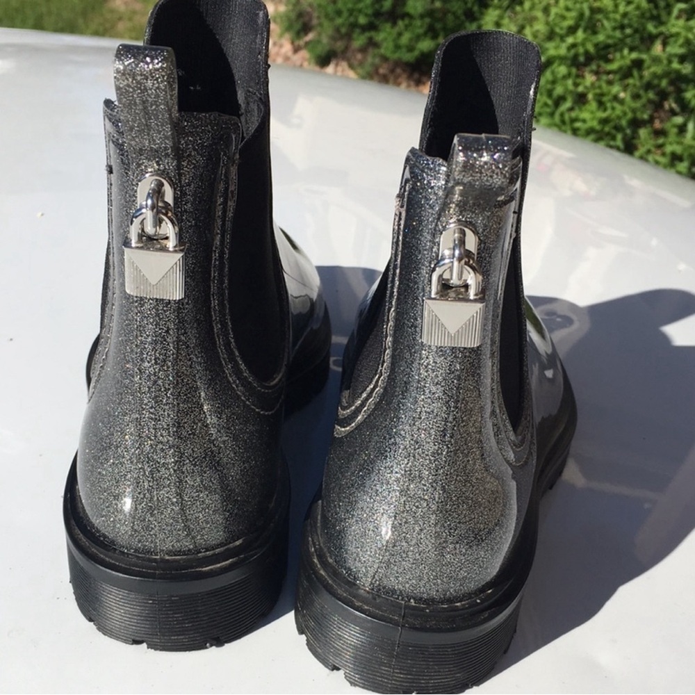 MICHAEL BY MICHAEL KORS BOOTS Size 7.5 - Picture 9 of 9